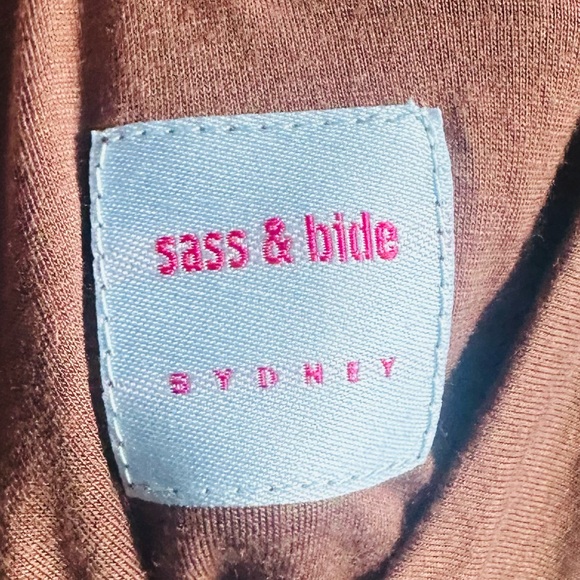 Sass & Bide vintage runway top with sequins.Beautiful piece for your collection - Picture 6 of 7